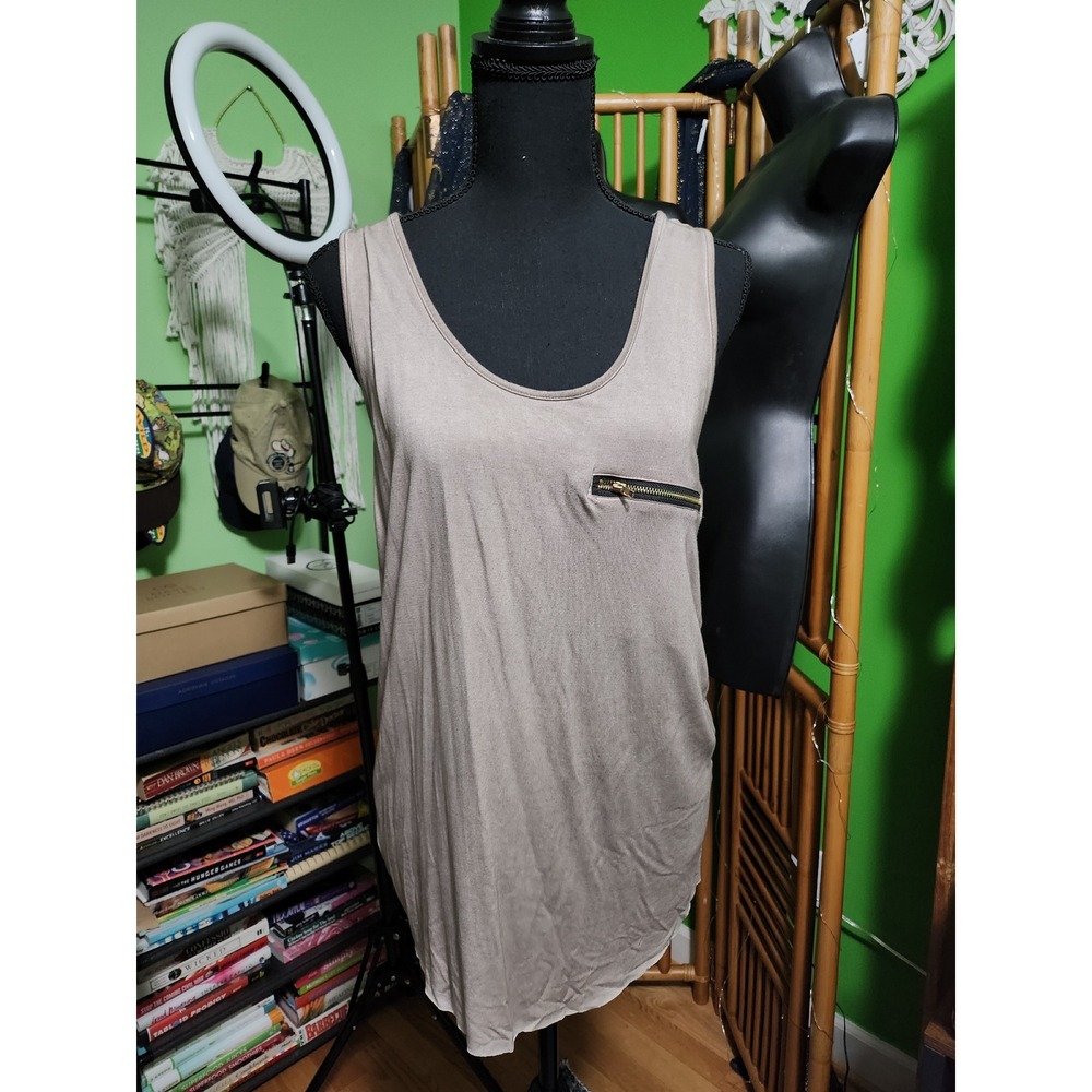 POL Clothing Womens Taupe Mauve Zipper Pocket Racerback Tank Top NWT Size L